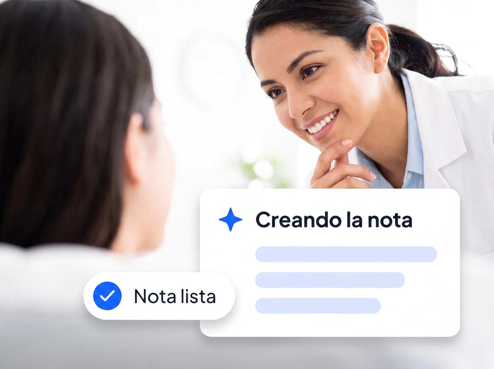 Médica escuchando a su paciente, con la nota de la consulta generándose