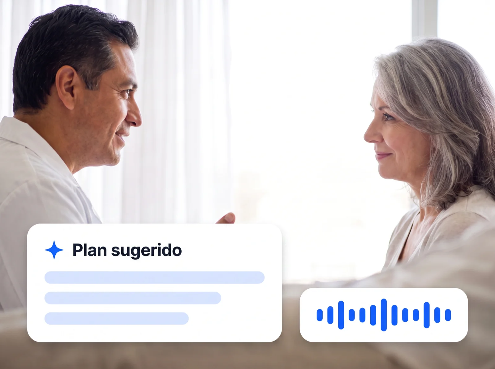 Médico explicando a su paciente las indicaciones de la consulta, redactadas a partir de la conversación